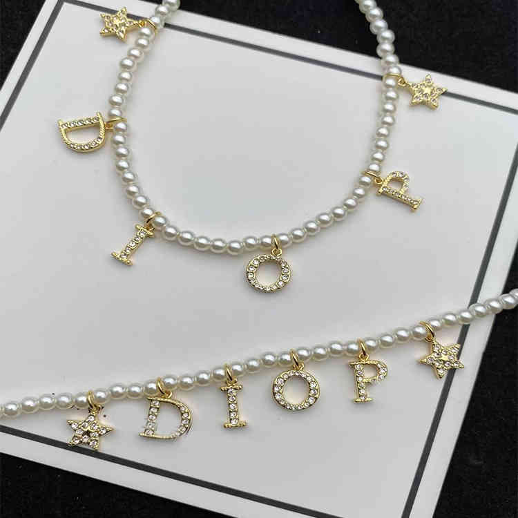 D di famille nouvelle lettre de mode collier de perle bracelet sens bijoux feme 2022 marque de luxe de luxe design bijoux dames