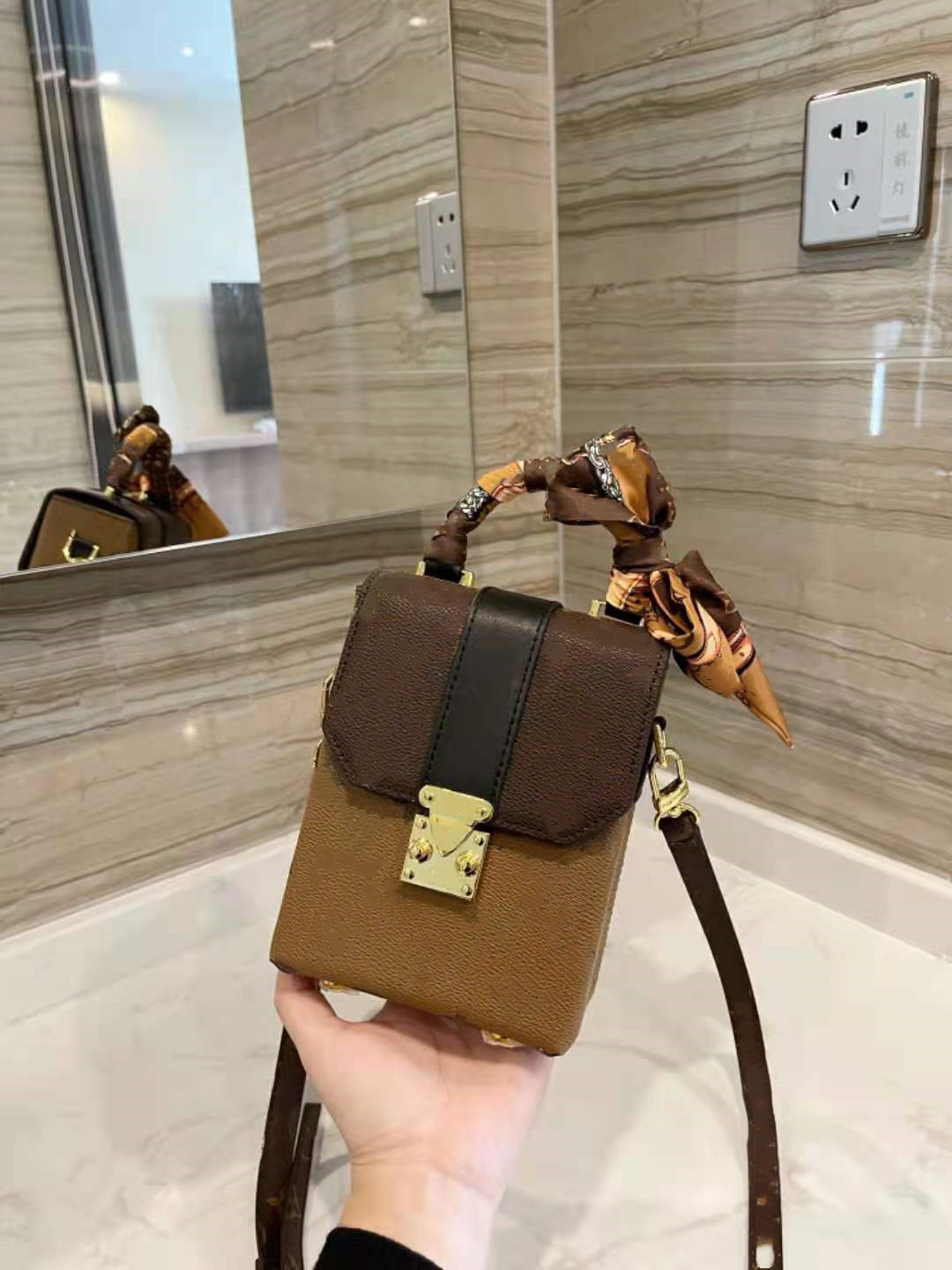

20212designer's luxury brand fashion bag one shoulder cross mobile phone bags men's and women's Handbag Purse make-up, Custom