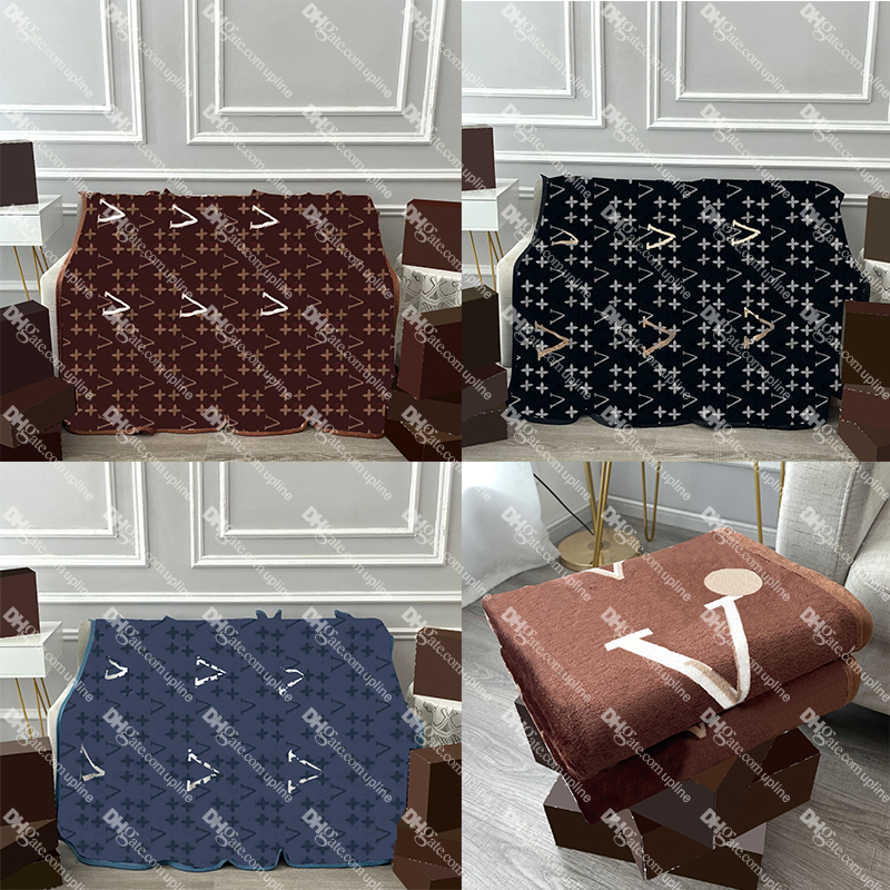 

Super Soft Plush Sofa Blanket Full Letters Designer Sofa Bed Cover Mats Home Bedroom Blankets Bedsheets