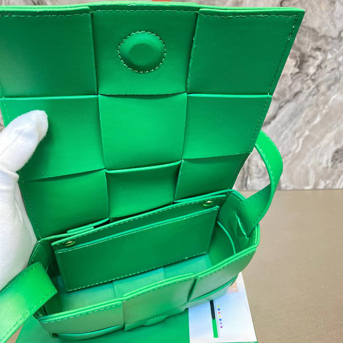 

luxurys handbag designers bags women messenger shoulder bag classic solid color woven bag large capacity small square handbags simple versatile very nice, Green