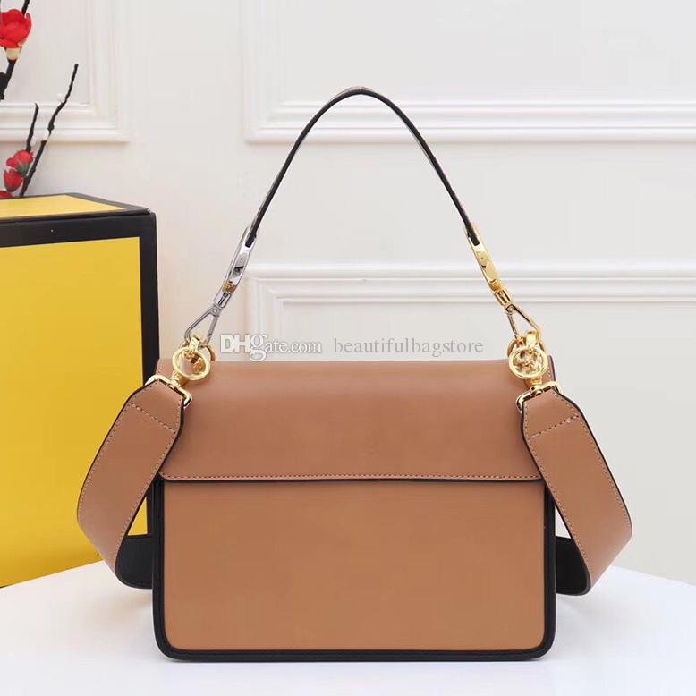 

Wholesale Women Shoulder Bags Luxury Designer Evening Bag Flap Bag Top Leather Material Letters matching style decoration design gift handbag Fashion, Not for sale;not sold separately.