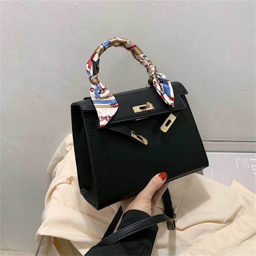 

female Autumn Single Messenger hand-held fashionable and versatile simple personalized net red Wholesale store 65% off Factory wholesale, White