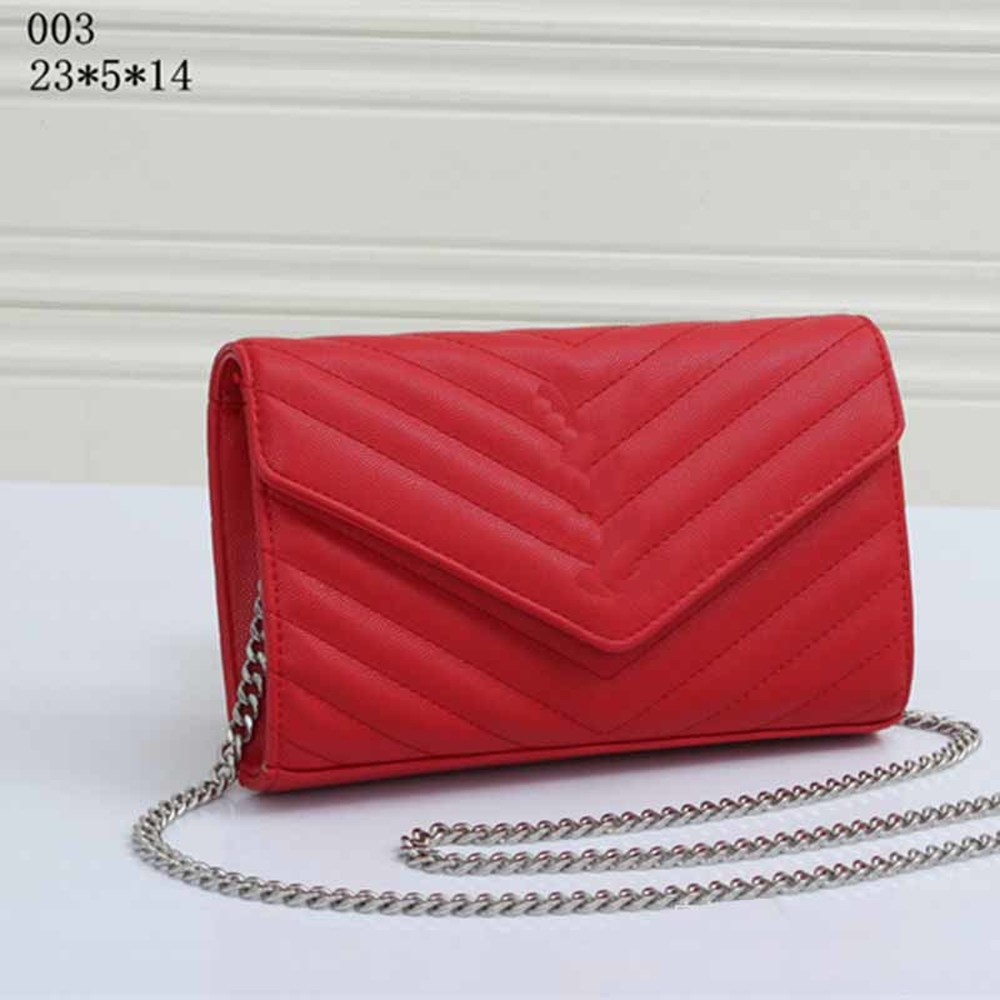

Fashionable Envelope Bag Luxury Designer Bags Female Pouch Elegant Clutch Crossbody Phone Bag Women Shoulder Chains Small Handbags and Purses Black Clutches 2022, Red