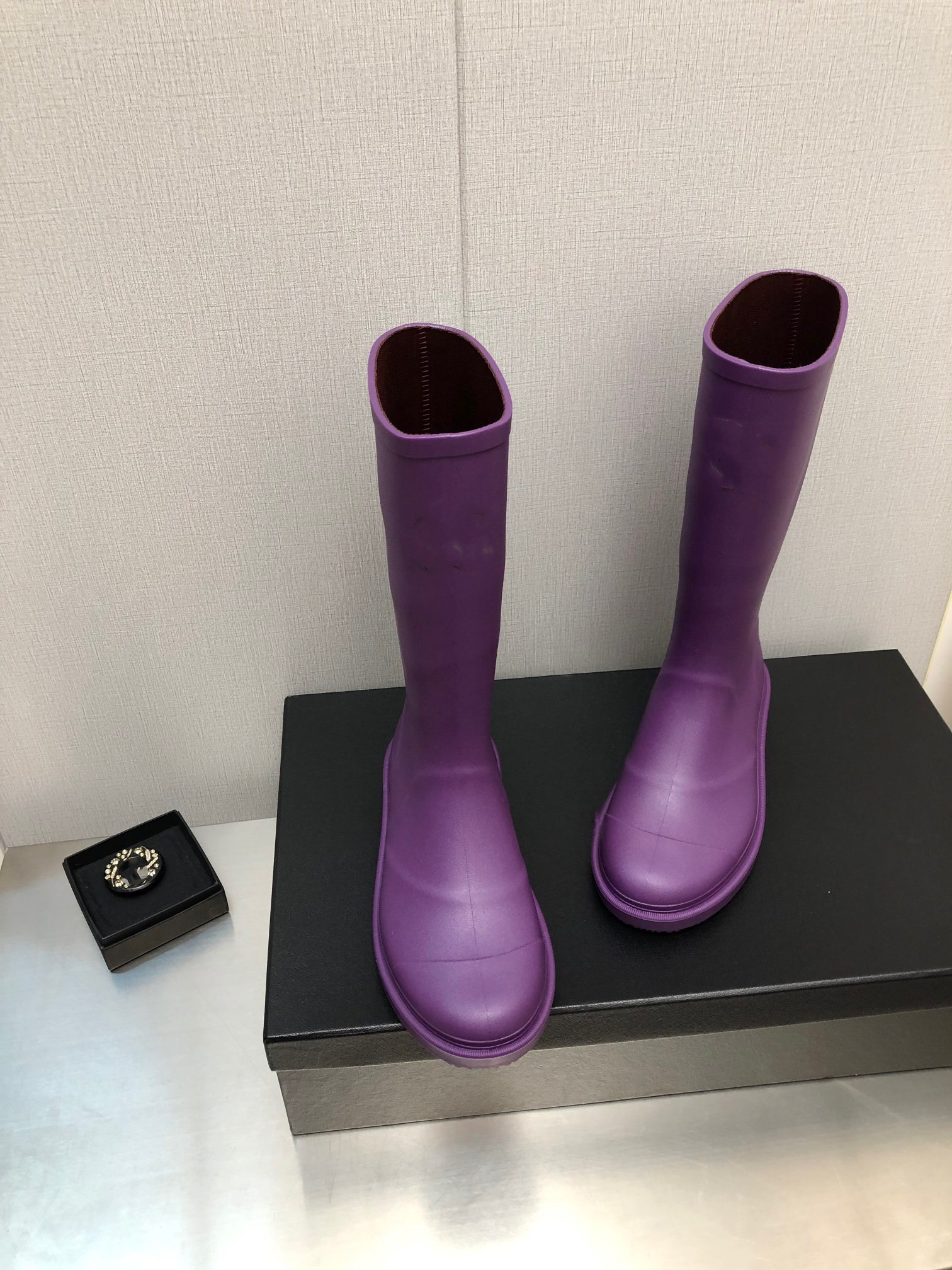 

Designer Rubber Boots Classic Black RainBoots Women Waterproof Non-slip Half Boot Thick Bottom Chimney Martin Shoes, Army green