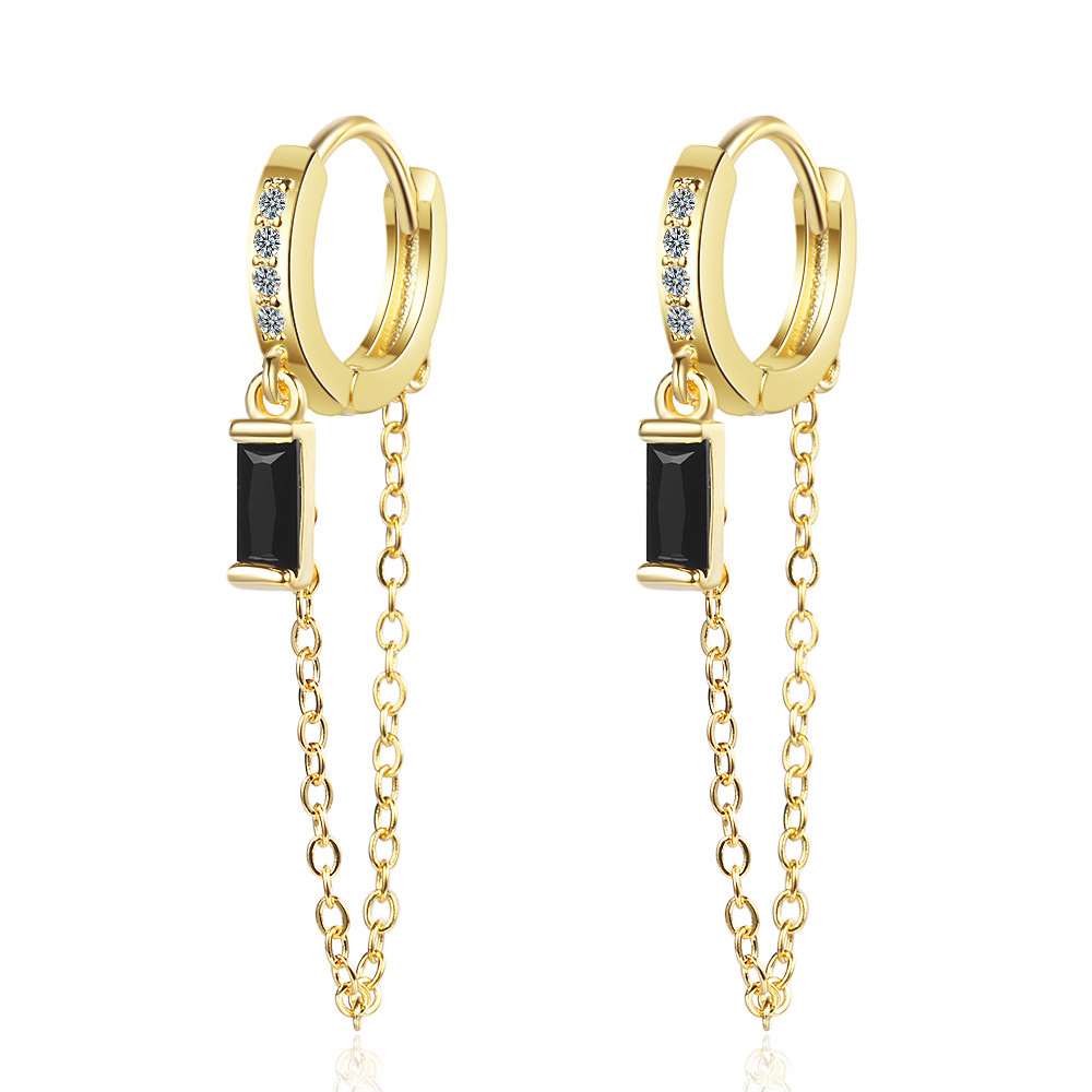 

Simple Long Tassel Pendant with Small Earrings and Diamond Earrings