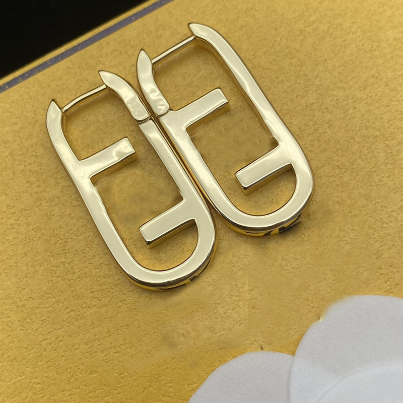 Mode Oreille Goujons Pour Femmes De Luxe Chic Hoop Boucle D'oreille Or F Oreille Stud Designer Bijoux Bracelet Collier Dames Élégant Boucles D'or