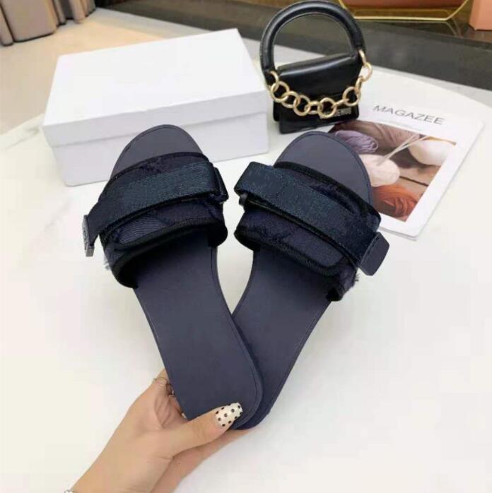 

Designer Women Sandal Paris Luxury Slipper Fashion Summer Girls Beach Womens Sandals Slippers Flip-Flops Loafers Sexy Embroidered Shoes Box