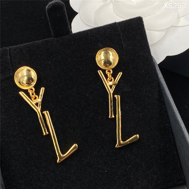 

Classic Letter Pendant Earrings Ladies Charm Long Eardrops Women Personality Plated Studs For Girl Party Anniversary Engagement Wedding Party Gift Jewelry