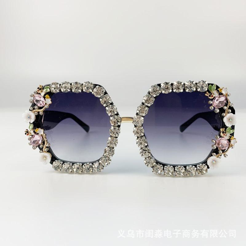 

Sunglasses Brand Design Handmade Rhinestone Square Fashion Glasses Women Flower With Pearl Round Vintage Beach PartySunglasses