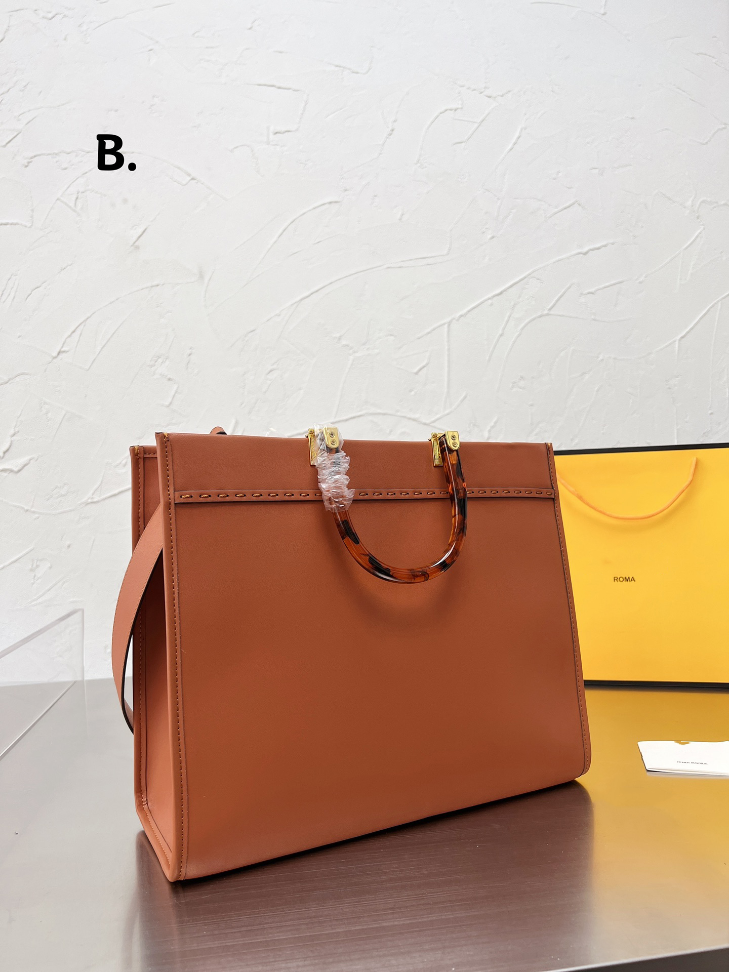 

women's shoulder bag Luxury tote purse handbag message bags cluth top quality Brand classic Genuine leather Crossbody cattlehide Sunshine Shopper Brown 35CM, White