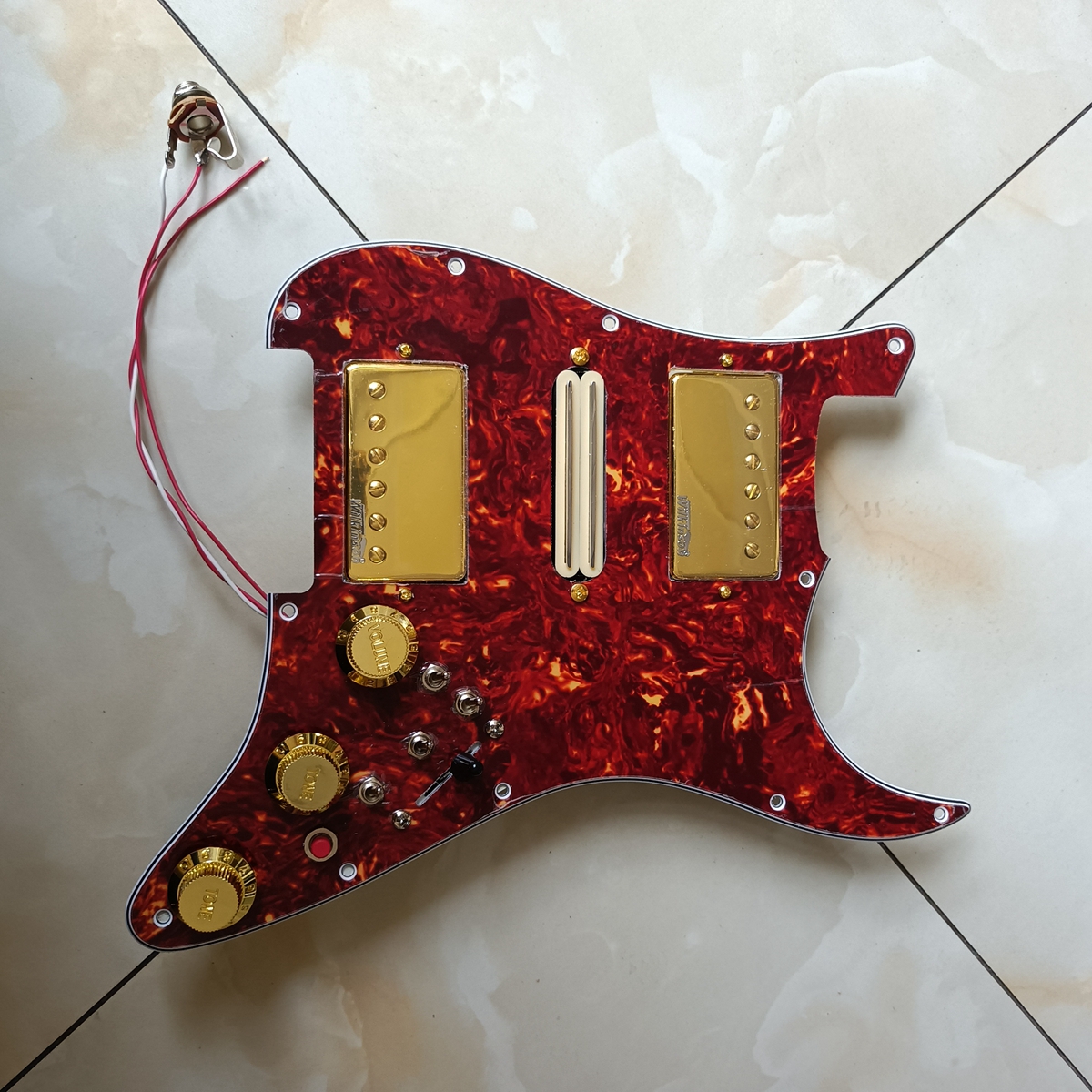 

HSH Upgrade Prewired Pickguard Set Multifunction Switch Gold WK WVC Alnico Pickups 4 Single Cut Switch 20 Tones More for FD Guitar