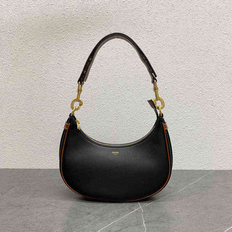 

Arc de Triomphe armpit bag leather advanced sense single shoulder versatile fashion stick commuter women's, Black