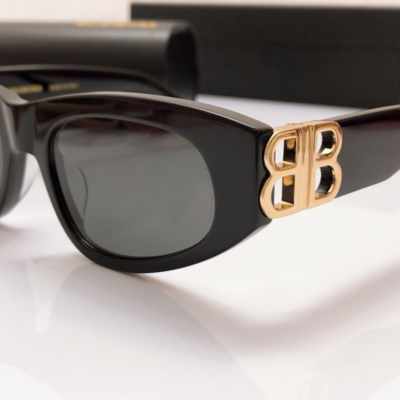 

Sunglasses B's plate cat's Eye men's and women's fashion ins Red Net stars' same sunglasses bb095