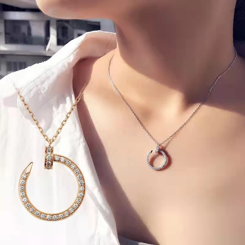

Fashion Full Diamond Nail Necklace For woman High Quality Titanium Steel Love Pendant Necklace Classic Designer Jewelry