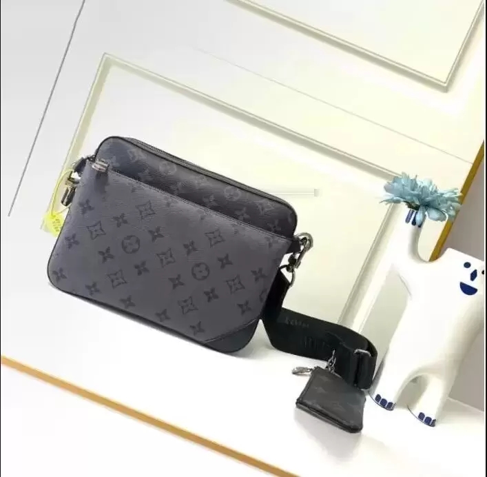

designer bags New Handbags Men Leather TRIO Messenger Bags Luxury Shoulder Bag Make Designer Handbag Tote Man's Louiseity Viutonity LVs YSLs, Customize