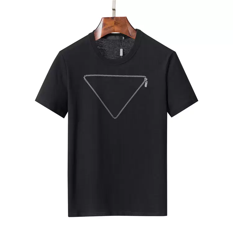 T-shirt 2022 T-shirts courts pour hommes et femmes couple Vêtements de mode noirs blancs à manches courtes décontractées Hip Hop Streetwear Shirt