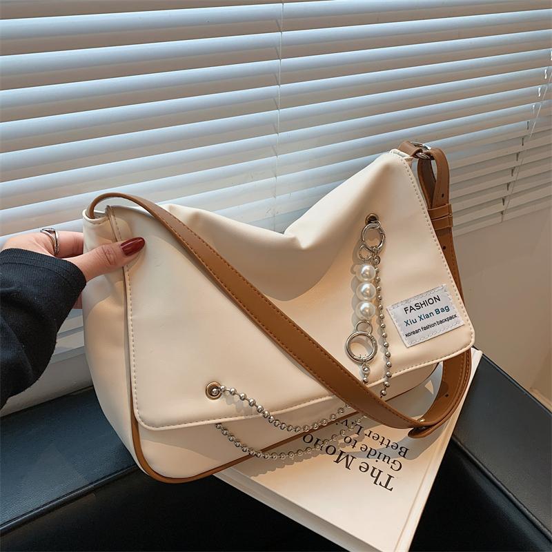 

Evening Bags Large Capacity Messenger Bag Pearl Chain Shoulder For Women Simple Handbags Fashion Designer Woman Casual Crossbody SacEvening, Black