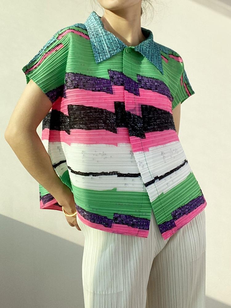 

Women's Two Piece Pants Miyake Pleated 2022 Summer Rainbow Printing Single Button Cardigan Tops Shirt Jacket Korean Fashion Casual High Wais, Printed pants