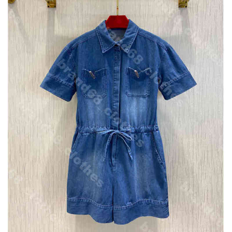 

22ss Vintage Luxury Denim Women Jumpsuits Fashion Triangle Badge Designer Lady Rompers Trendy Waist Bag Ornament Jumpsuit logo Val..ino a1