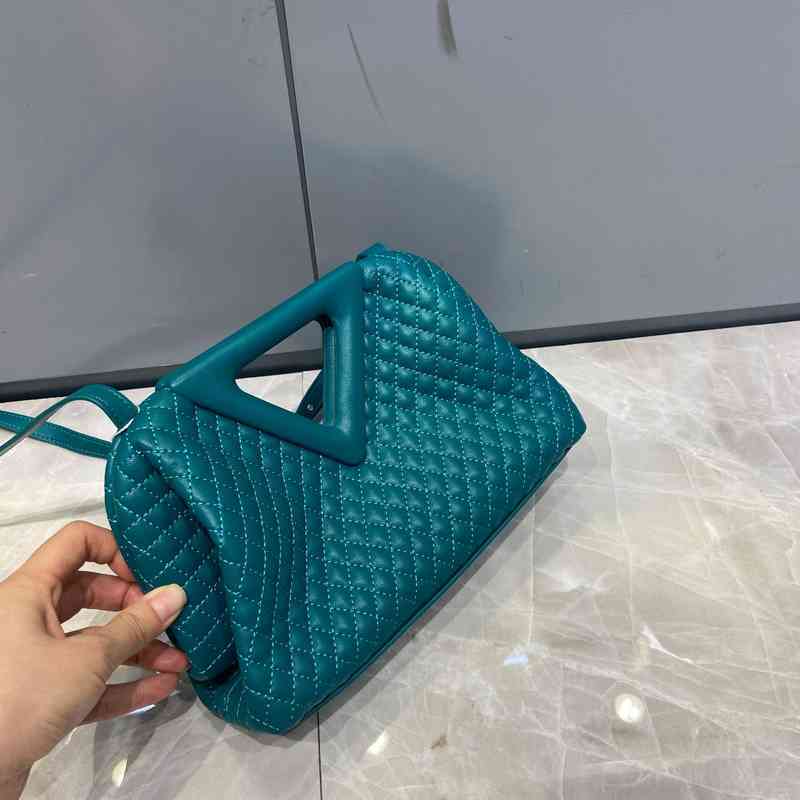 

Original Edition Designer Fashion bags Bottegas's 2022 Venetas'ss Embroidered Lattice Embossed Inverted Triangle Cloud Candy Color Dumpling Sh B v, Seaweed green