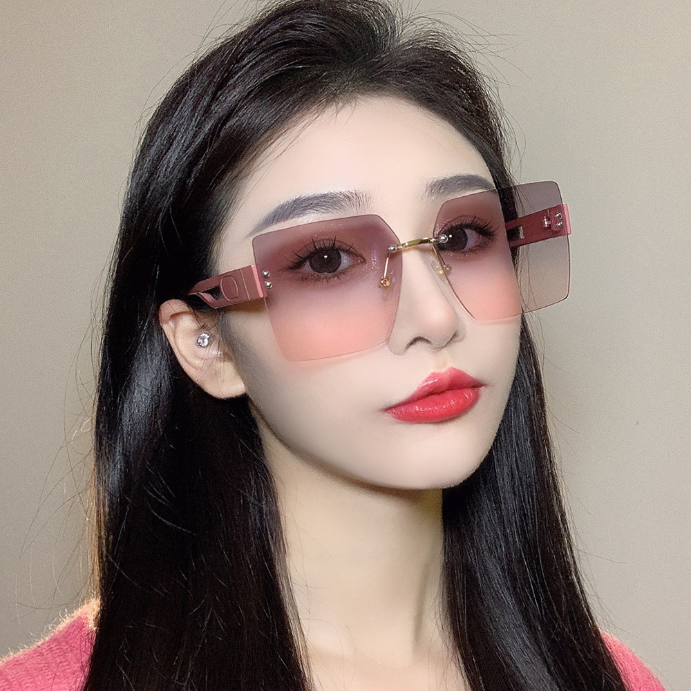

Designer Sunglasses 2022 New Women's Frameless Anti-UV Sunshade Sunglasses Douyin Net Red Same Sunglassess