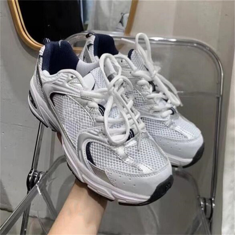 

2022 Luxury Designer Casual Men Women Flat Walking Shoes White Blue Trainers Low Top Breathable Platform Sports Tennis Star Sneakers, 01