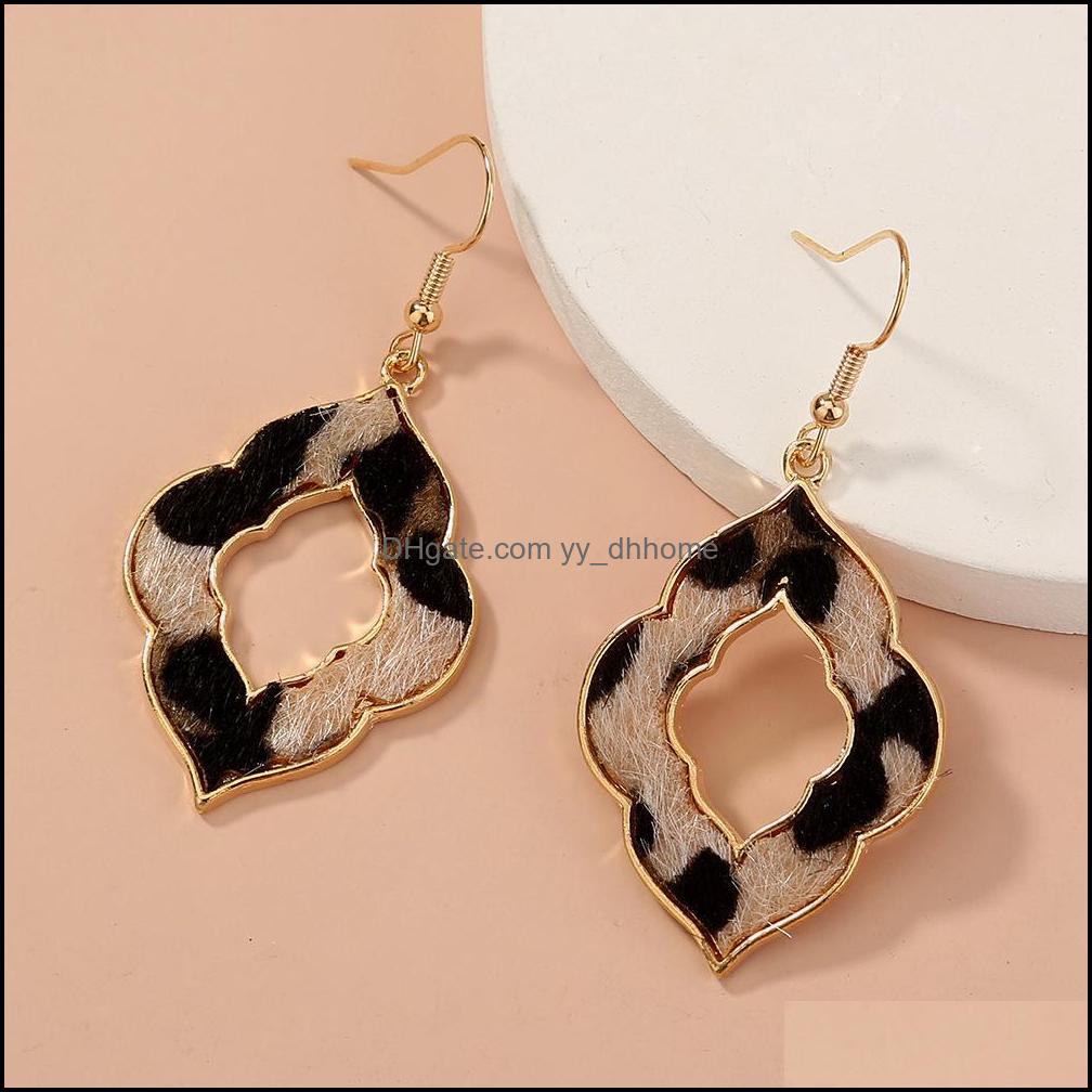 

Charm Polygon Plush Leopard Print Geometric Charms Hollow Earrings Luxury Designer Jewelry For Women Party Gift Drop Delivery Yydhhome Dhv6I