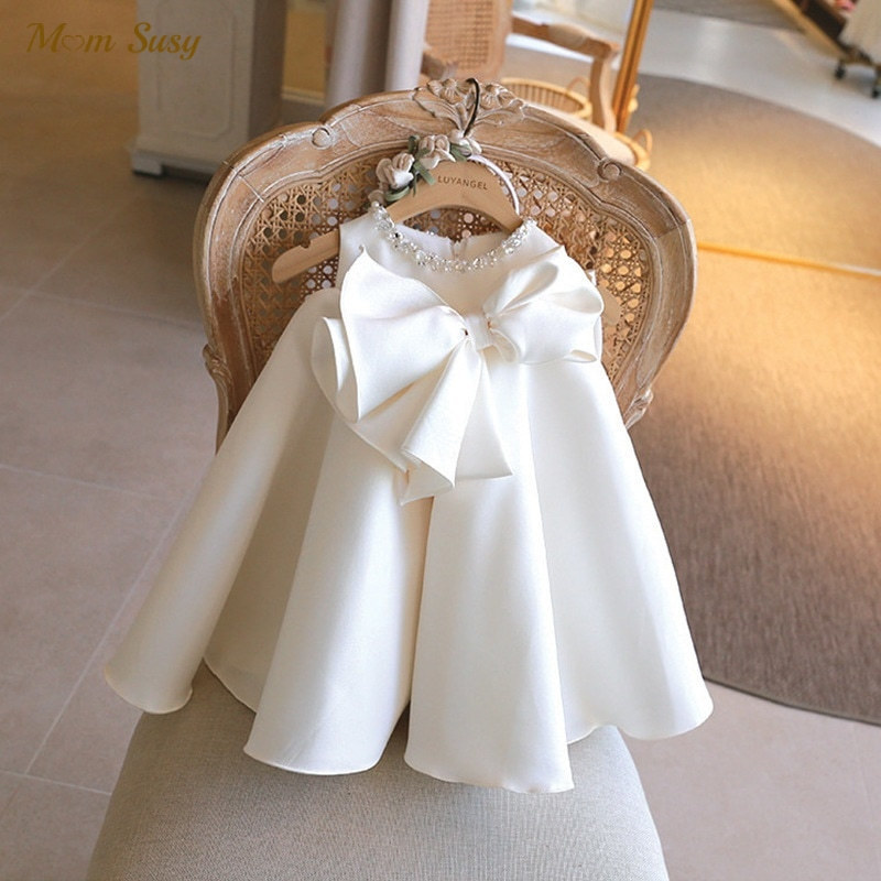 

Baby Girl Princess Sequins Pearl Satin Dress Sleeveless Child Vintage Big Bow Vestido Party Pageant Birthday Frocks Clothes112Y 220614, White