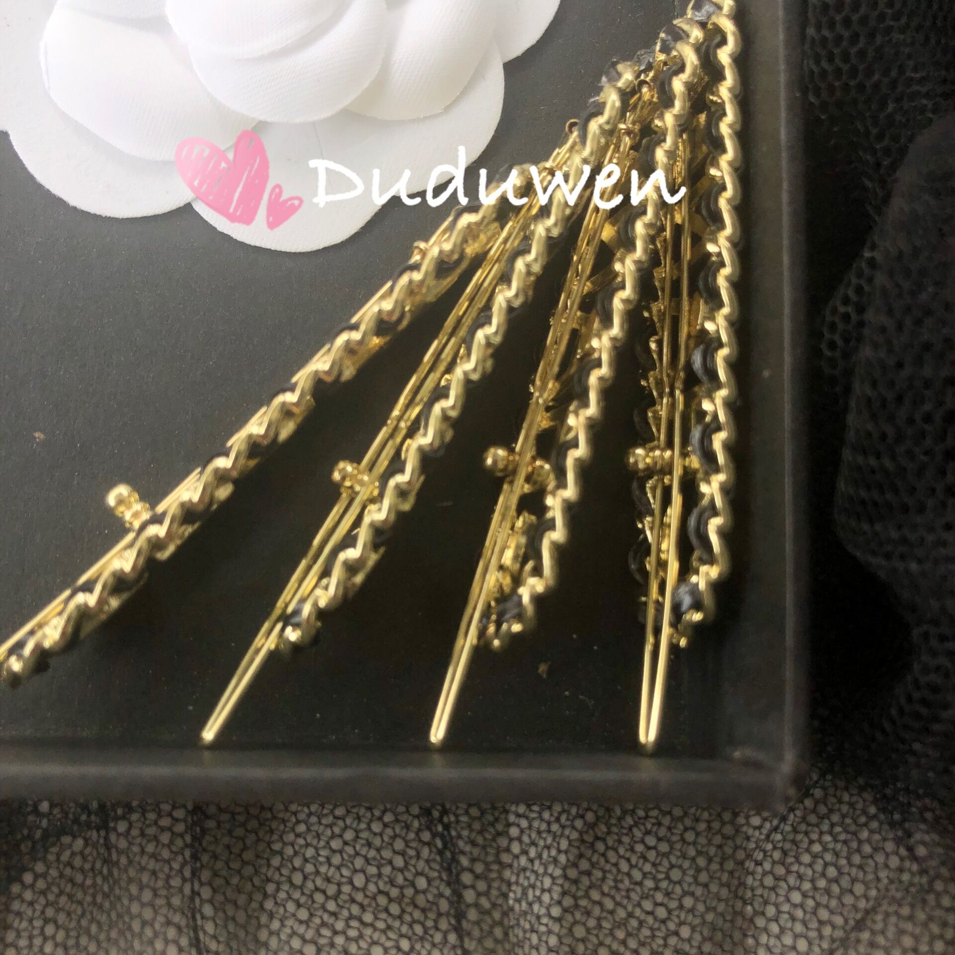 

6.5X1.8cm party gift C Fashion metal hair clips Classic 2C metal chain letters design hairpins collection accessories stamped paper card