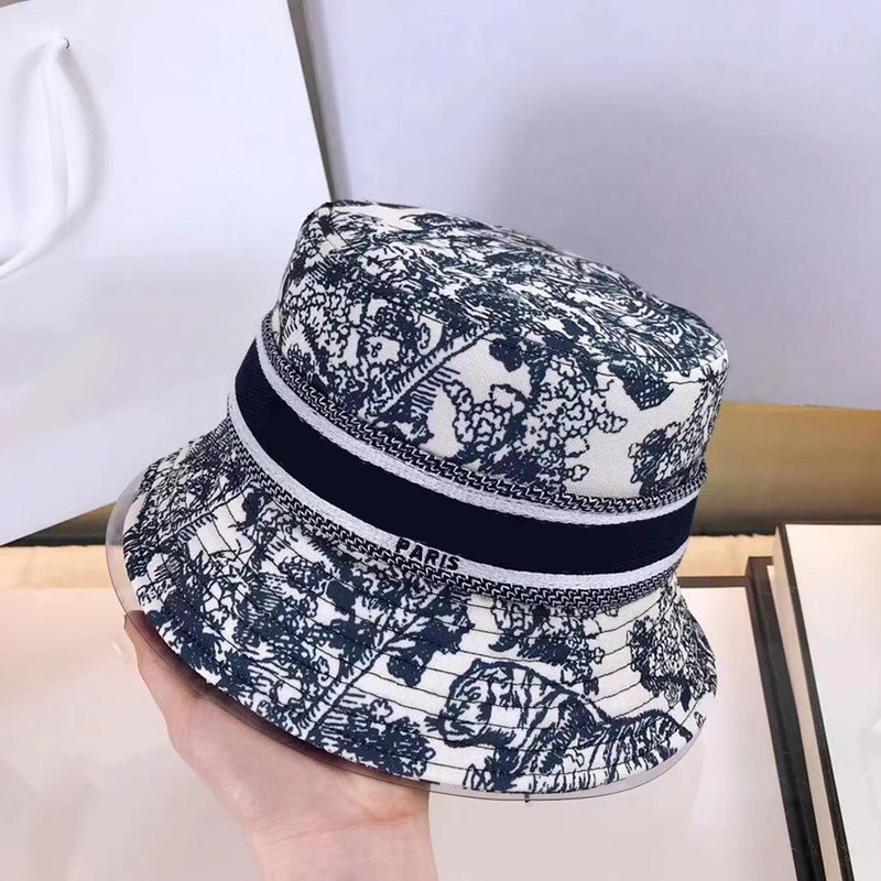 

2022 Classic Bucket Hat Fashion Designer Caps Women Men Luxury Fitted Hats Summer Embroidery Casquette Letters D Cap Mens Womens 2204114WU, Blue