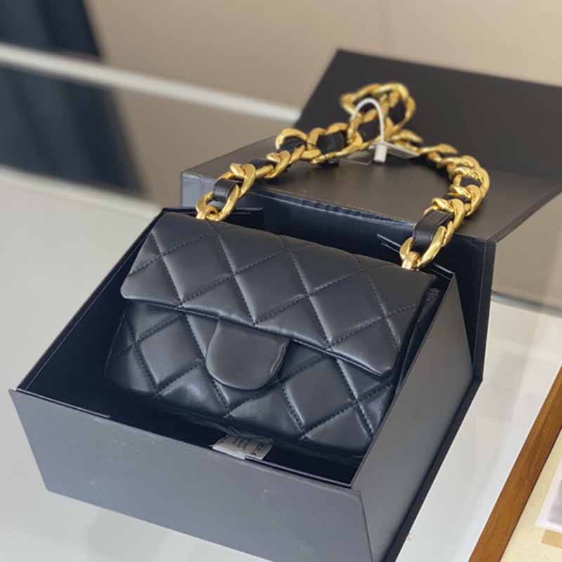 

22cm Small Flap French Shoulder Bags Leather Luxury designer Crossbody Bag Oversized Gold-Tone Metal Thick Chain purse Hardware Diamond Quilted Axillary bag wallet, Box