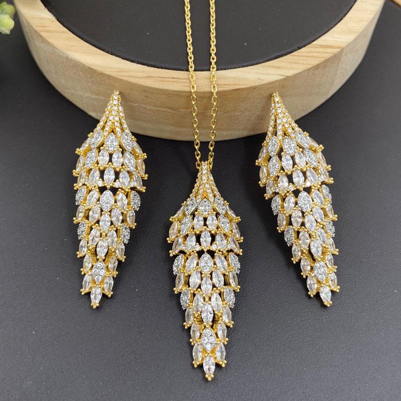 

Earrings & Necklace Lanyika Fashion Jewelry Set Gorgeous Leaf Zirconia Micro Pave With For Women Wedding Anniversary GiftsEarrings, As pic
