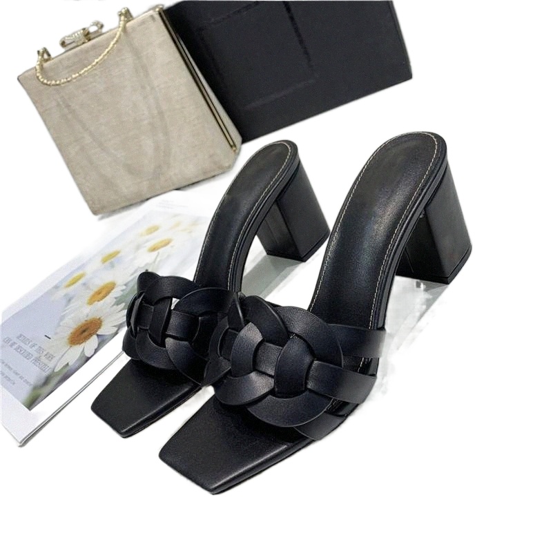 

2022 Designer Heels Calfskin Leather Women Sandals Luxurys Des Chaussures Intertwining Straps Flat Slides Flip Flops Loafers
