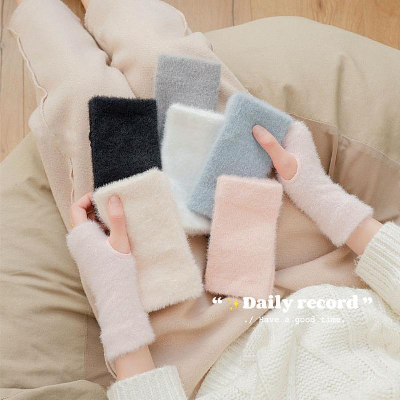 

Five Fingers Gloves Winter Women Half Finger Stretchy Hand Wrist Arm Warmer Fluffy Imitation Mink Mittens Fingerless Solid Color