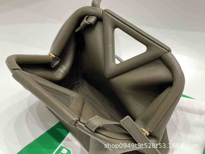 

Venetas Leather Bottegas Inverted Triangle Hand-held Single Shoulder Messenger Bag Style CasualM U2WR, Sky blue