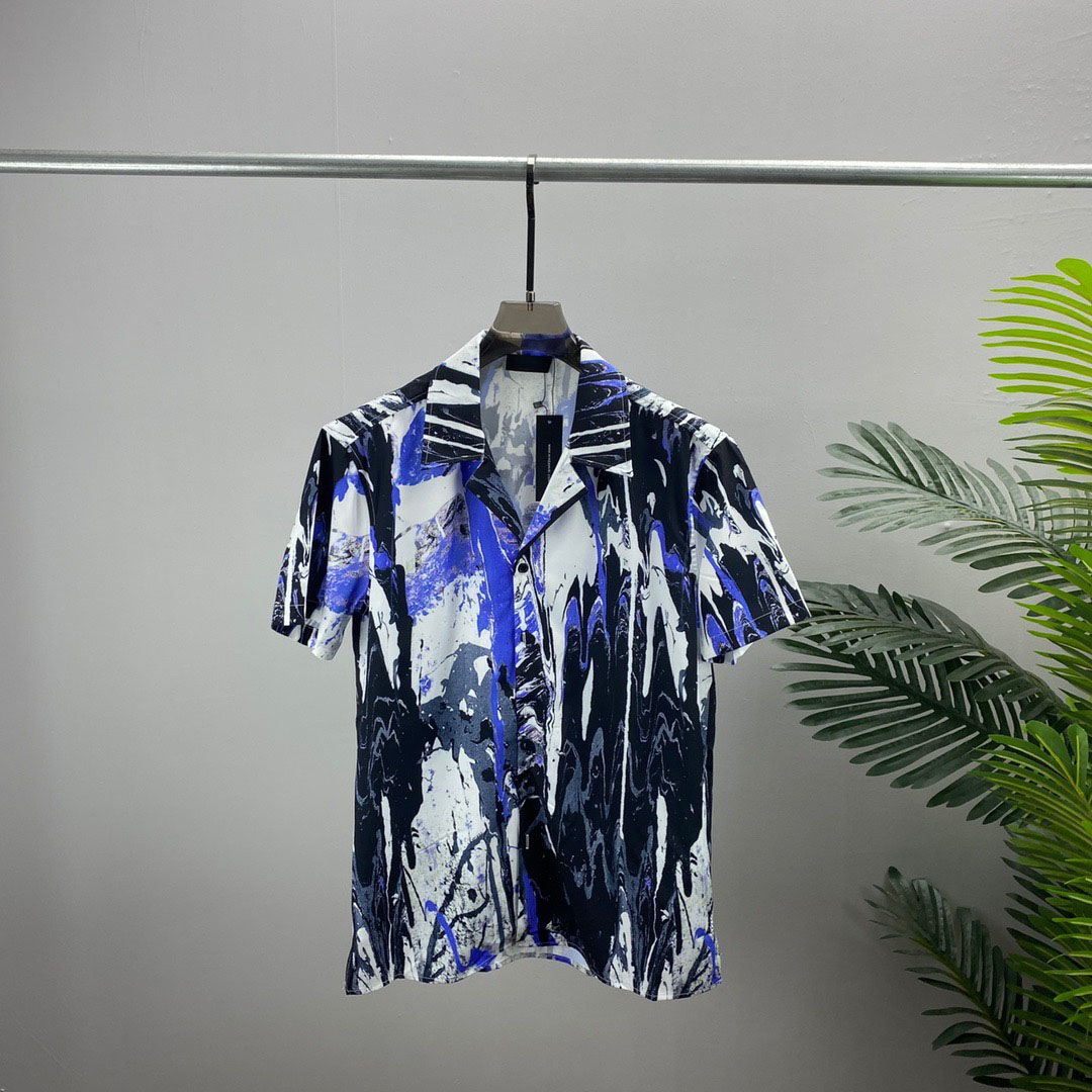 

2021ss spring and summer new high grade cotton printing short sleeve round neck panel T-Shirt Size: -l-xl-xxl-xxxl Color: black wh8yy77