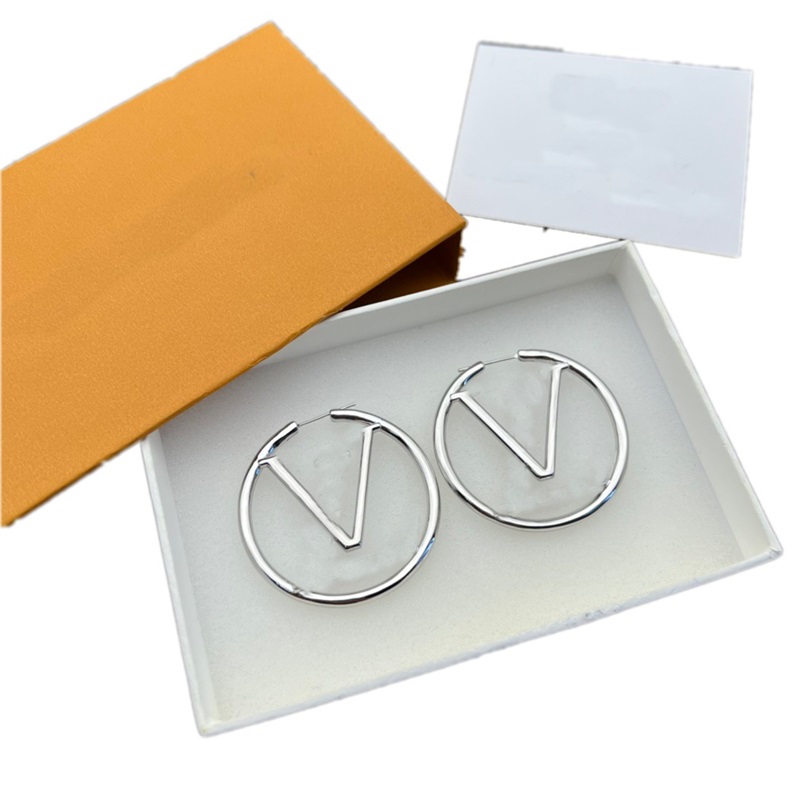 

2022 Designer Hoop Earrings 5CM Classic Letter 2colors Circle Earrings Initial Womens Ladies V Earring With Original Package