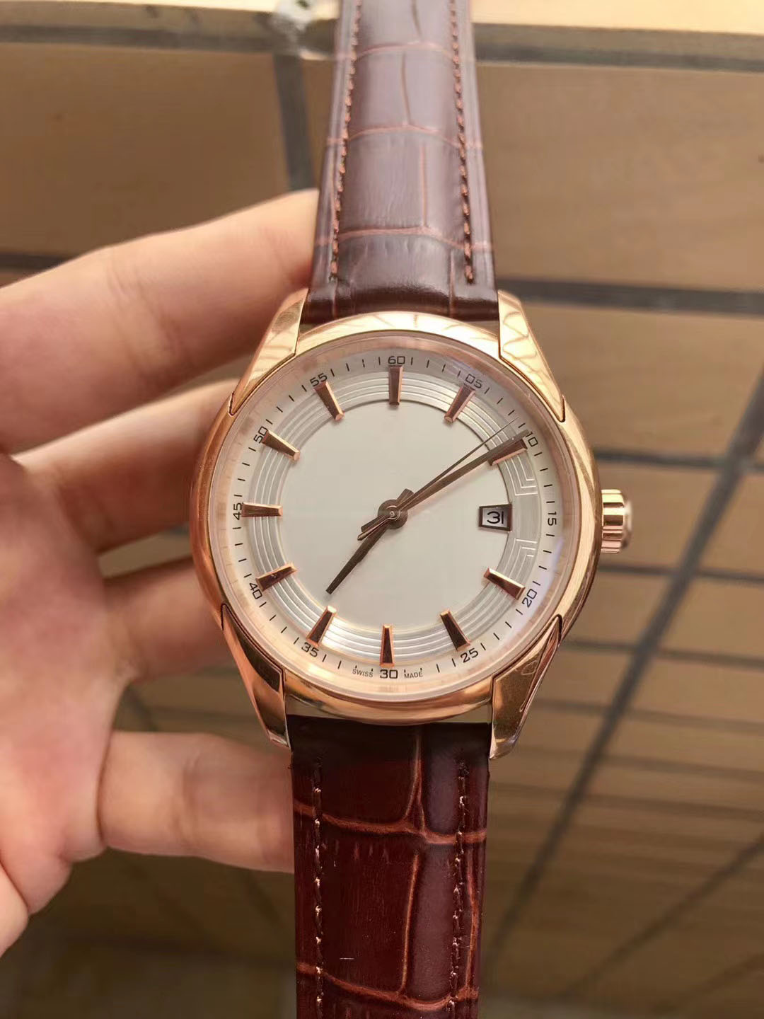 

Men watches automatic mechanism 8500 movement circular arc arch double-sided anti reflective glass calendar display design transparent bottom cover sports Watch, Carton