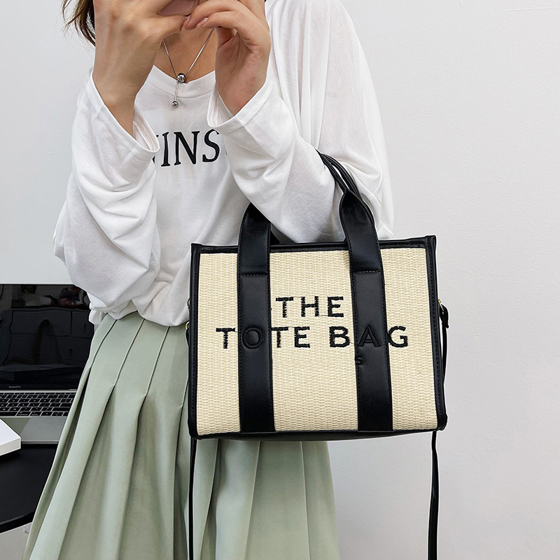 

Women's Bags 2023 Summer Large-capacity Bags Shoulder Messenger Embroidered Woven Bag, Red