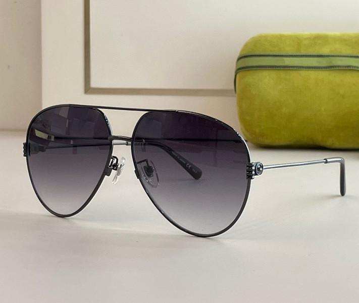 

Sunglasses For Men Women Summer 1280 Style Anti-Ultraviolet Retro Plate Full Frame Random Box