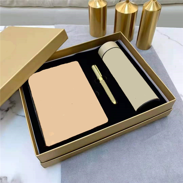 

3pcs/set Designer Tumblers Sets Pen and Notebook Kit PU Leather Water Cup 500ml Stainless Steel Vacuum Cup Mug Intelligent Temperature With Gift Box Drinkware, As picture