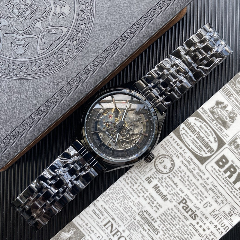 

2023 New luxury mens watches Three stitches diameter automatic Mechanical watch high quality European Top luxury brand Wristwatch Steel strap Hollow-out style
