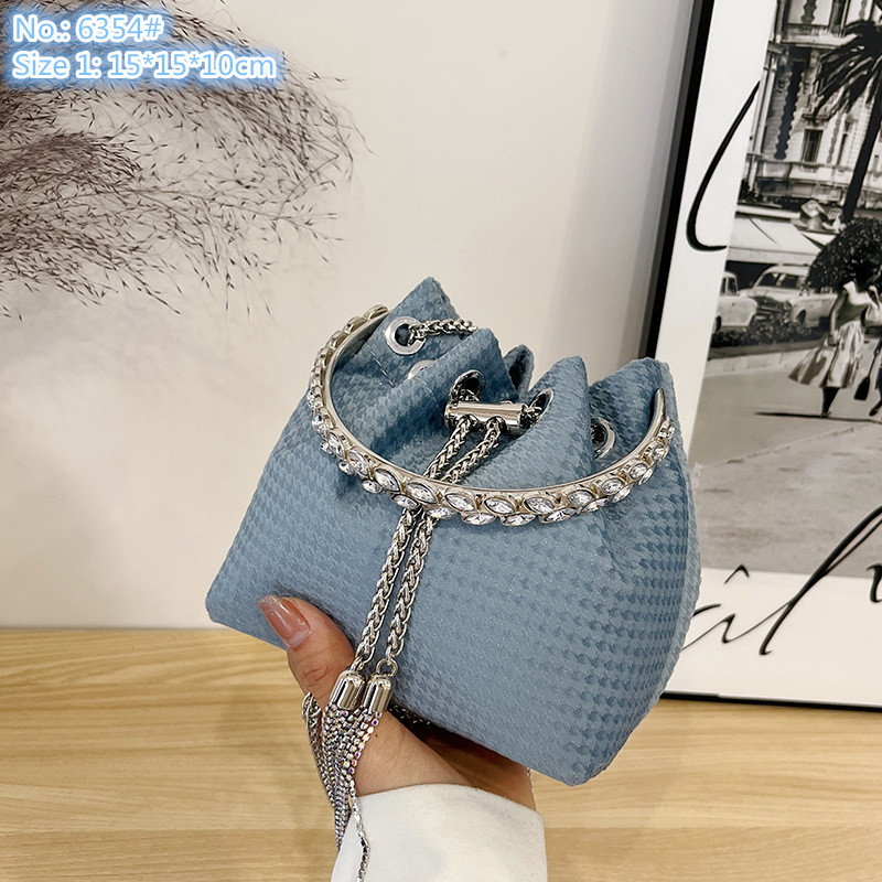 

Wholesale ladies shoulder bags sweet and lovely tassel bucket bag elegant solid color leather mobile phone coin purse street trend diamond handbag, Pink1-6354#-pu