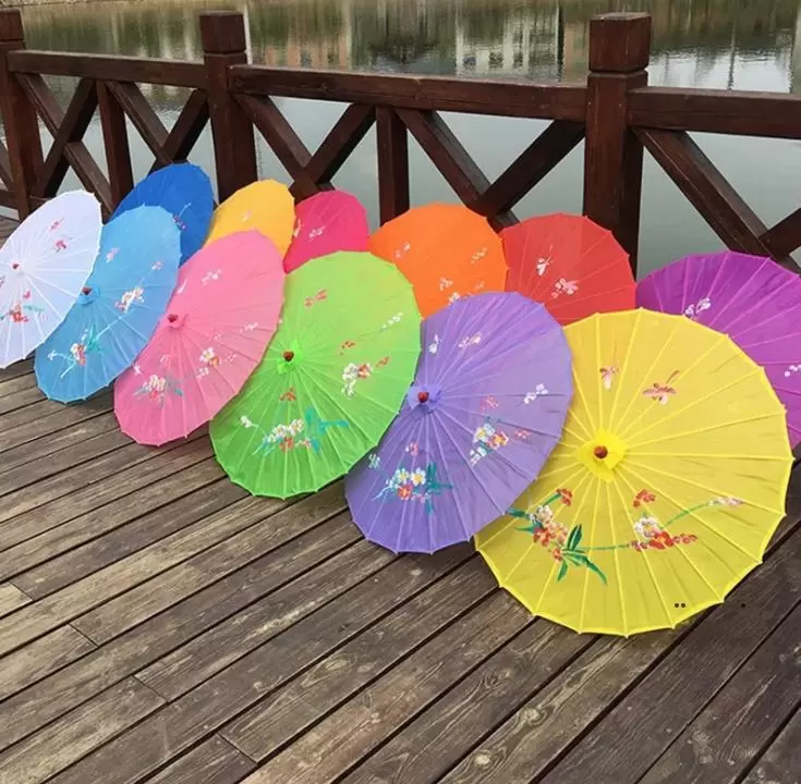 

Adults Chinese Handmade Fabric Umbrella Fashion Travel Candy Color Oriental Parasol Umbrellas Wedding Tools Fashion Accessories