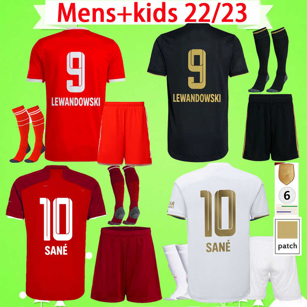 Kit pour hommes et enfants avec chaussettes 2022 2023 Soccer Jerseys Boys sets Lewandowski Sane Goretzka Muller Davies Suits adultes Shirt Munich