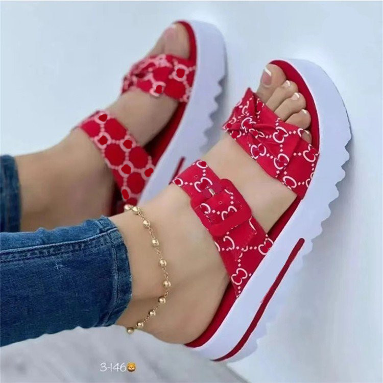 

2022 Women's Fashion Embroidered Designer Slippers Mini Slippers Girls Canvas Covered Platform Sandals, Red