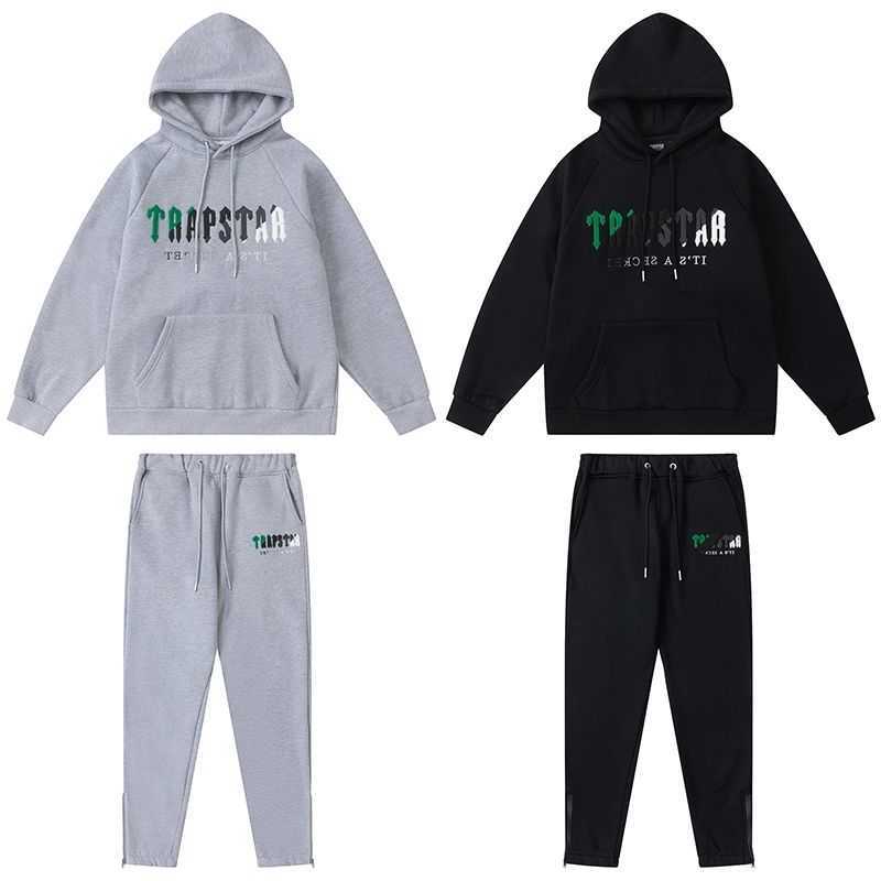 

Men Fashion Designer Trapstars Green Black Towel Embroidered Plush Sweater and Pants Set European and American Fashion Brand Original Customization for Foreign, Black sweater