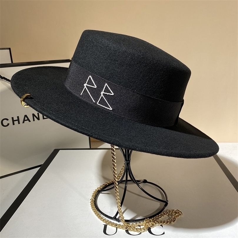 

Black Cap Female British Wool Hat Fashion Party Flat Top Chain Strap And Pin Fedoras For Woman A Street-style Shooting 220507, Black 2