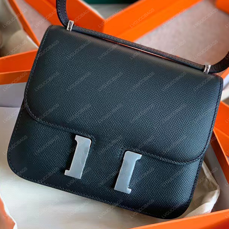 

Designer high-end leather bag fashion trend mini 19/22cm silver buckle stewardess bag lady one-shoulder messenger small square, Box