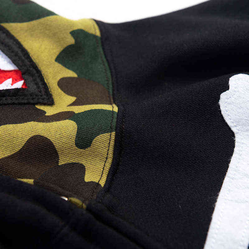 

High Quality Apes Men's Hoodies & Sweatshirts Japanese Shark ape head Luminous camo Star galaxy Spots Men and women couples with the same, 1 pcs buttons
